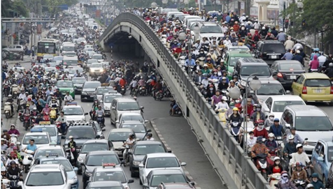 The traffic situation in Hanoi is becoming increasingly complex.