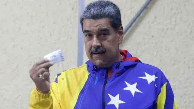 Venezuelan President Nicolas Maduro votes during presidential election in Caracas, Venezuela July 28, 2024.