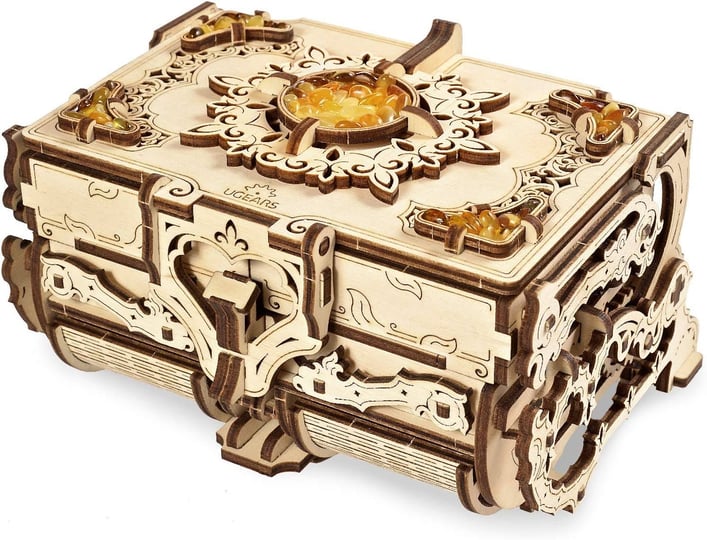 ugears-amber-box-3d-model-wooden-puzzle-1