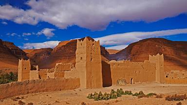 An old kasbah in the Tafilalet region, Morocco (© José Antonio Moreno/agefotostock)