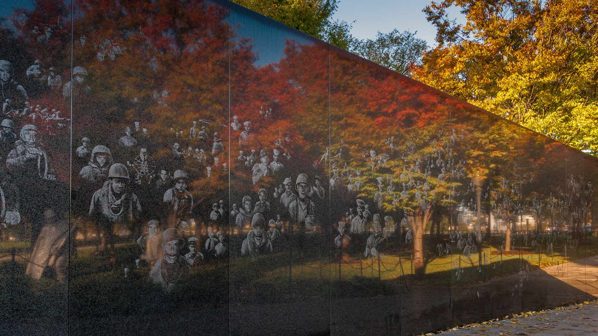 Mural Wall, Korean War Veterans Memorial, Washington, DC (© Steve Tulley/Alamy)