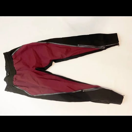 ohne-titel-pants-jumpsuits-ohne-title-colorblock-sweatpants-size-6-color-black-red-size-6-hope12s-cl-1