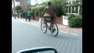 Naked Rider in Clapham Junction LOOOOOOOOOOOOOOL