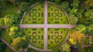 Abbey Gardens in Bury St Edmunds, Suffolk, England (© Charles Martinez/Amazing Aerial Agency)