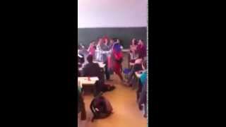 Harlem Shake in front of a class fails completely