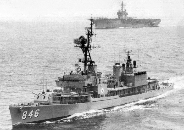 USS Ozbourn (DD-846)