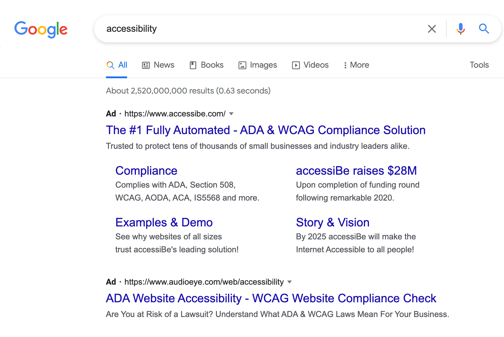 「アクセシビリティ」に関するGoogle検索のスクリーンショット。一番上の結果は、ページの大部分を占める accessiBe の広告です。そのすぐ下に AudioEye の広告があります
