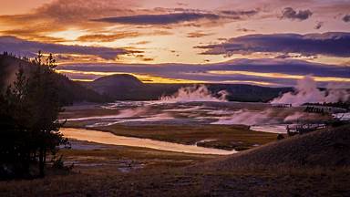 Upper Geyser Basin in Yellowstone National Park, Wyoming (© Ray Urner/Tandem Stills + Motion)