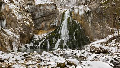 Golling Waterfall, Tennengau, Salzburg, Austria (© Frank Fischbach/Alamy)