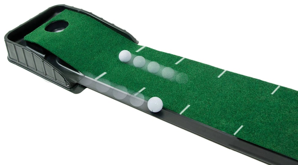 club-champ-golfers-automatic-putting-system-green-1