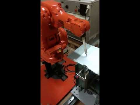 Robot arm ABB140 Drawing a custom image