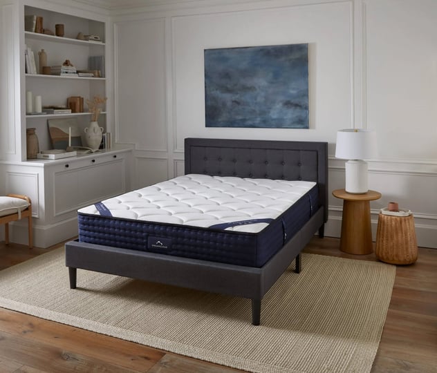 dreamcloud-14-hybrid-mattress-twin-1