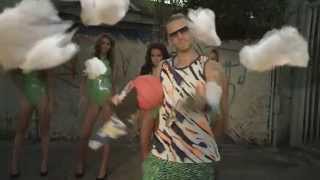 RiFF RAFF - How To Be The Man  Official Music Video 