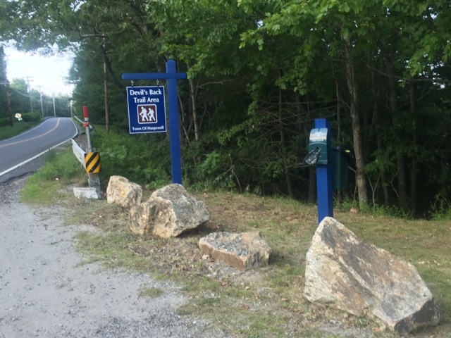 Trail marker rocks in Maine