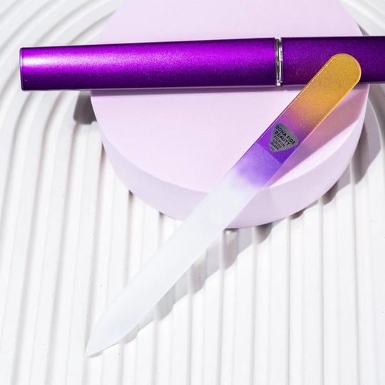 glass-nail-file-with-case-fingernail-file-for-manicure-nail-care-bona-fide-beauty-premium-czech-glas-1