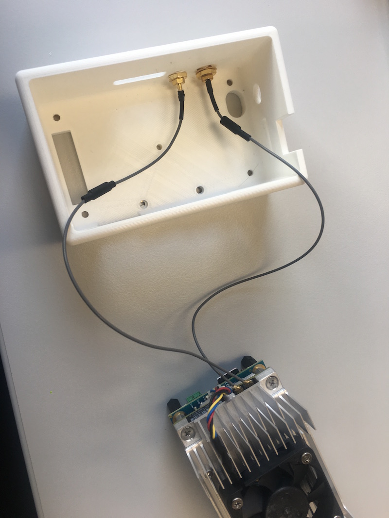 WiFi antenna sockets mount