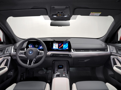 BMW iX2 xDrive30