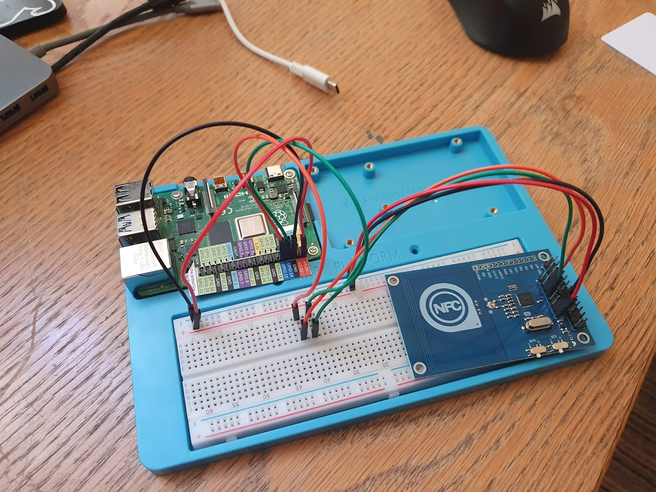 NFC-Reader-Wired-using-Breadboard