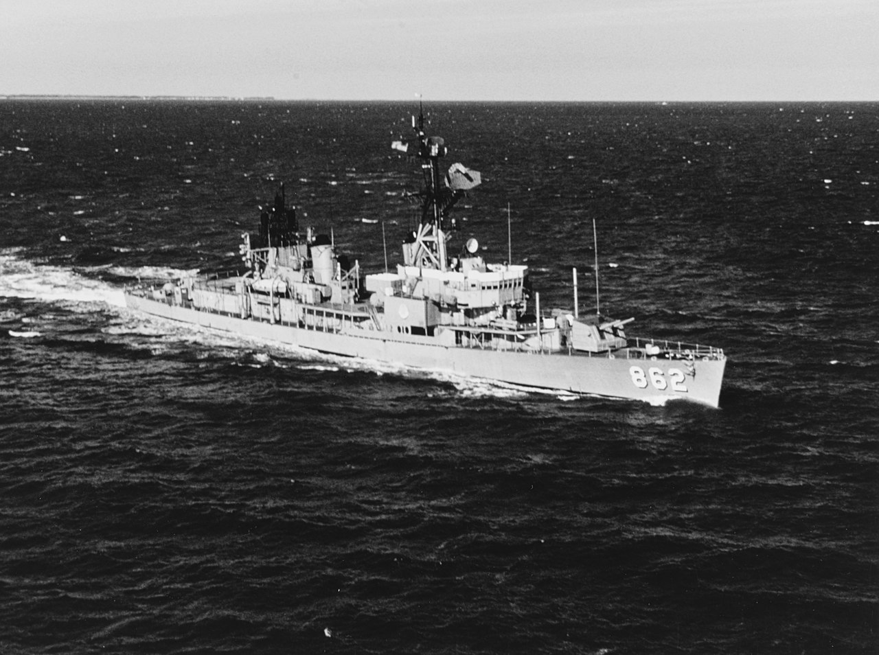 USS Vogelgesang (DD-862)