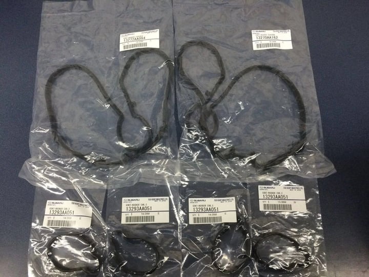 new-genuine-subaru-valve-rocker-cam-cover-gasket-kit-impreza-wrx-ej205-turbo-oem-1