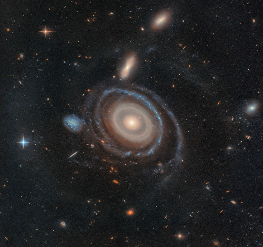 LEDA 1313424: The Bullseye Galaxy image