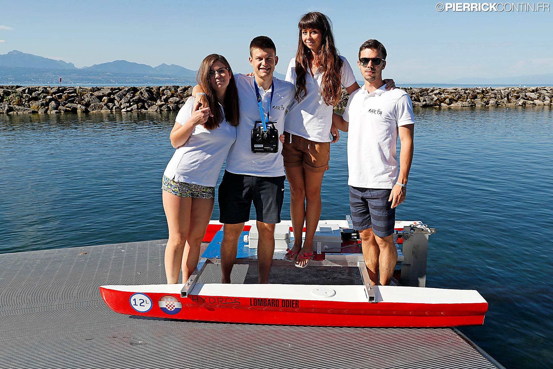 Some members of FESB Hydrocontest team with the boat