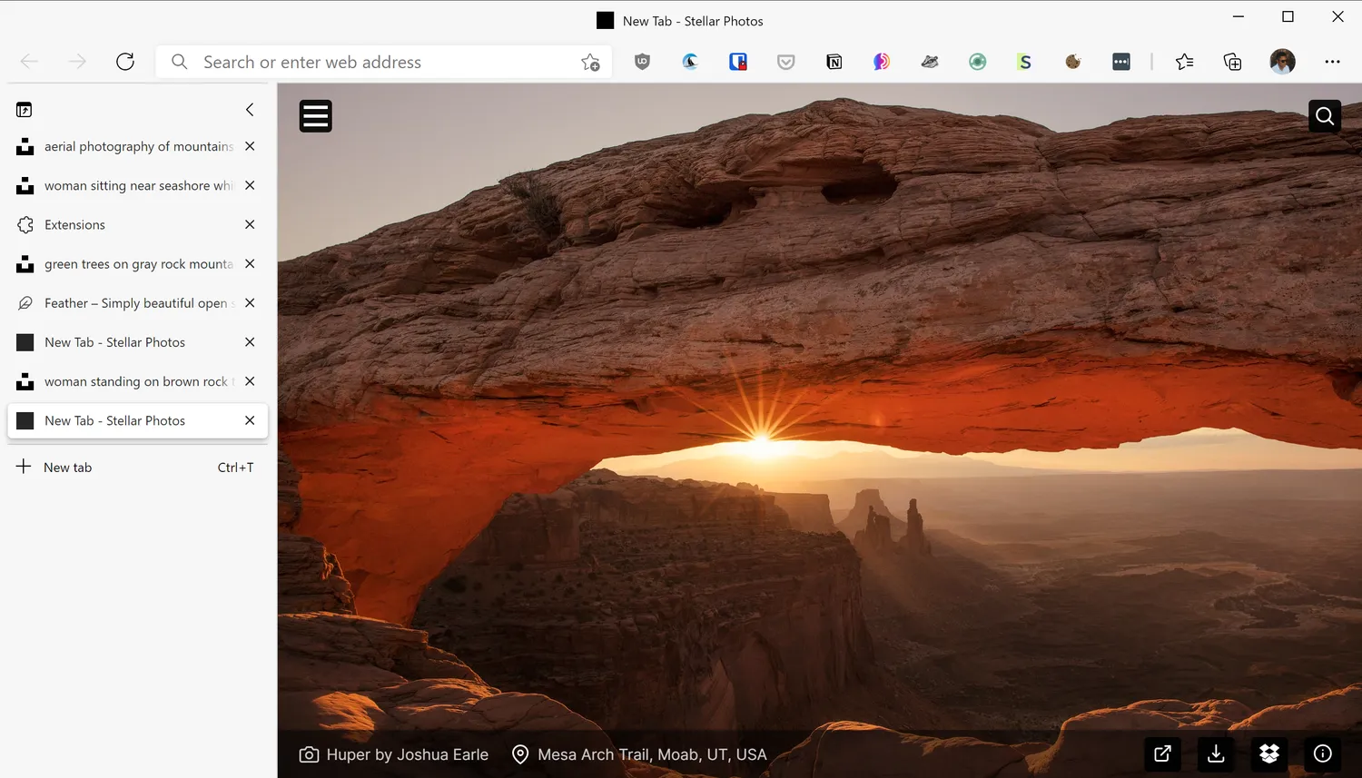 Screenshot of Stellar Photos on Microsoft Edge showing UI elements