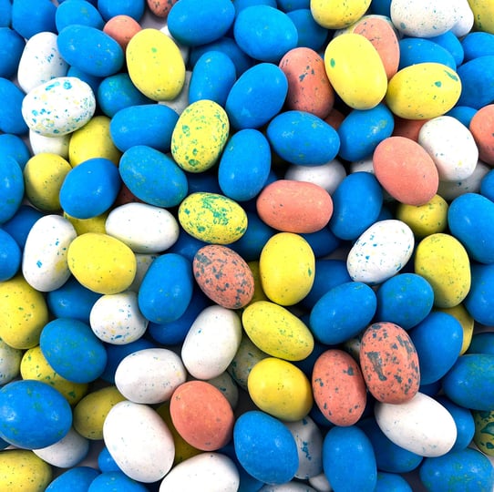 whoppers-robin-eggs-malted-milk-balls-candy-2-pound-bag-1