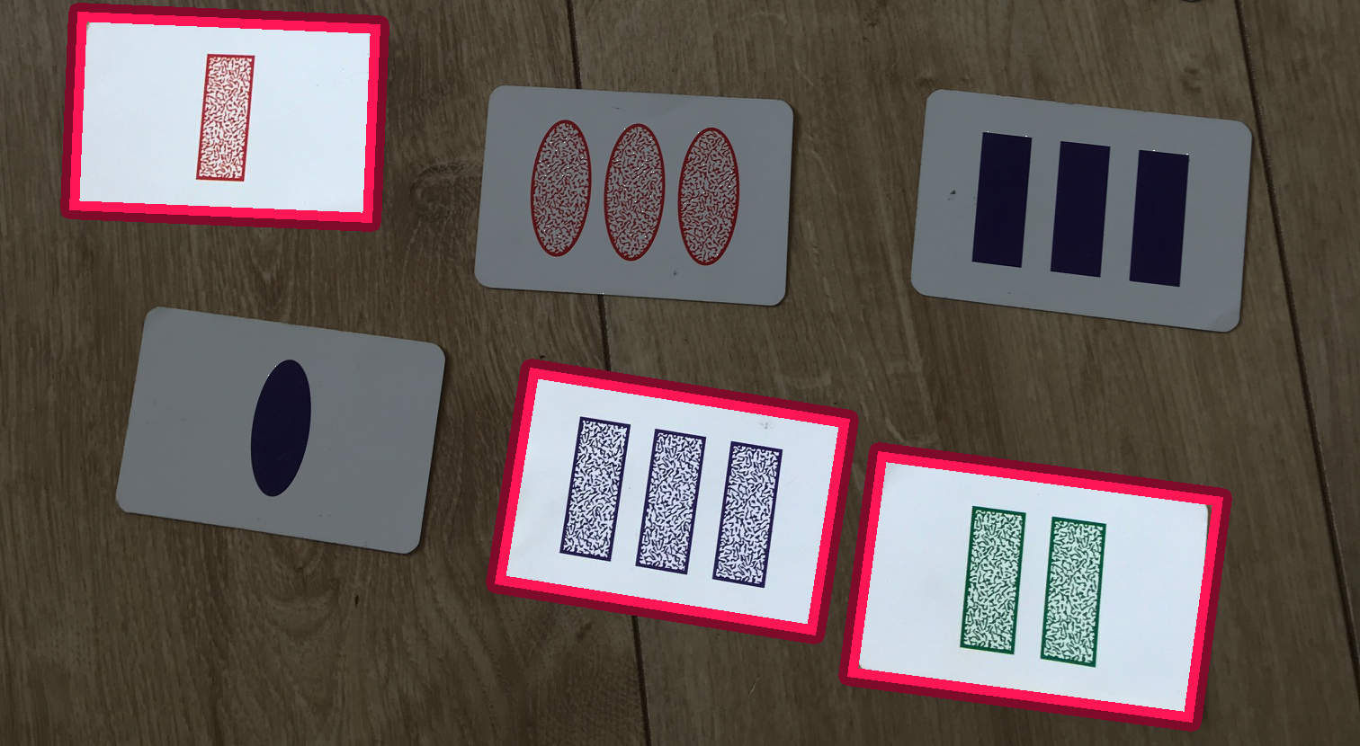 Detecting SET combinations