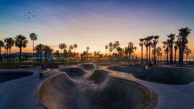 Venice Skatepark at sunset, Los Angeles, California (© EXTREME-PHOTOGRAPHER/Getty Images)