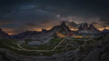 Milky Way above the Tre Cime di Lavaredo, South Tyrol, Italy (© Juan Romero/Cavan Images)