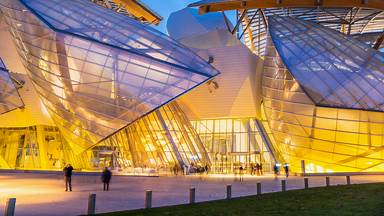 Louis Vuitton Foundation in the Bois de Boulogne, Paris, France (© Atlantide Phototravel/Getty Images)